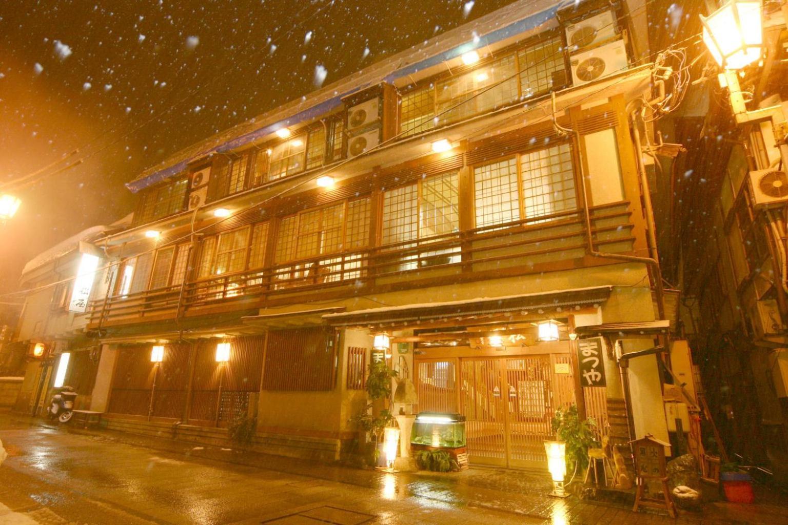 Senshinkan Matsuya Hotel Yamanouchi  Exterior photo